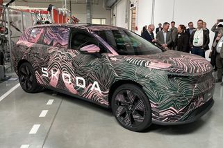 Škoda Peaq poprvé naživo. Velké SUV má ostré hrany i výsuvné kliky dveří