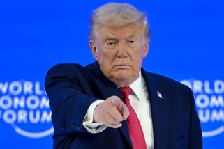 Je Trump psychicky v pořádku? Analýza rozebrala prezidentovo bizarní chování - Novinky