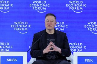Muskova vesmírná firma SpaceX koupila jeho další firmu xAI - Seznam Zprávy