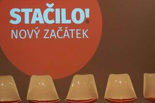 Kandidáti SOCDEM za Stačilo! jsou studenti, skladník i hrobník. Známá jména chybí - Novinky