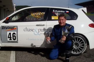 Zemřel muž, který si napůjčoval 600 milionů. Na falešný titul JUDr. - Seznam Zprávy