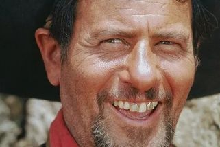 Eli Wallach: bandita Calvera ze Sedmi statečných byl válečný hrdina, hrál Hitlera a dožil se 98 let - Médium.cz