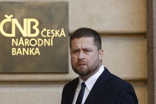 Budeme přísní. Neslibuji lidem levné hypotéky, řekl guvernér ČNB Michl - Novinky