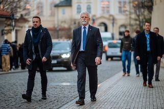 Prezident Pavel se dnes v Kyjevě zřejmě setká se Zelenským - Seznam Zprávy