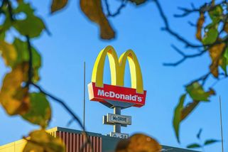 Kolik stojí spuštění vlastní pobočky McDonald's a kolik na tom ročně lze vydělat?