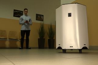 Český středoškolák vyrobil robota pomocníka. Usnadní život vozíčkářům - Novinky