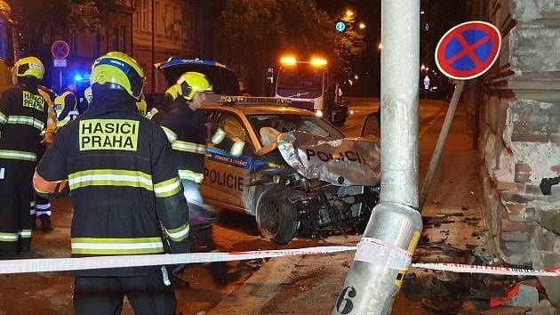 Policistka za smrtelnou nehodu pykat nebude. Odvolací soud verdikt potvrdil