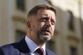 Starostové se drží v čele opozice, ukázal průzkum - Novinky