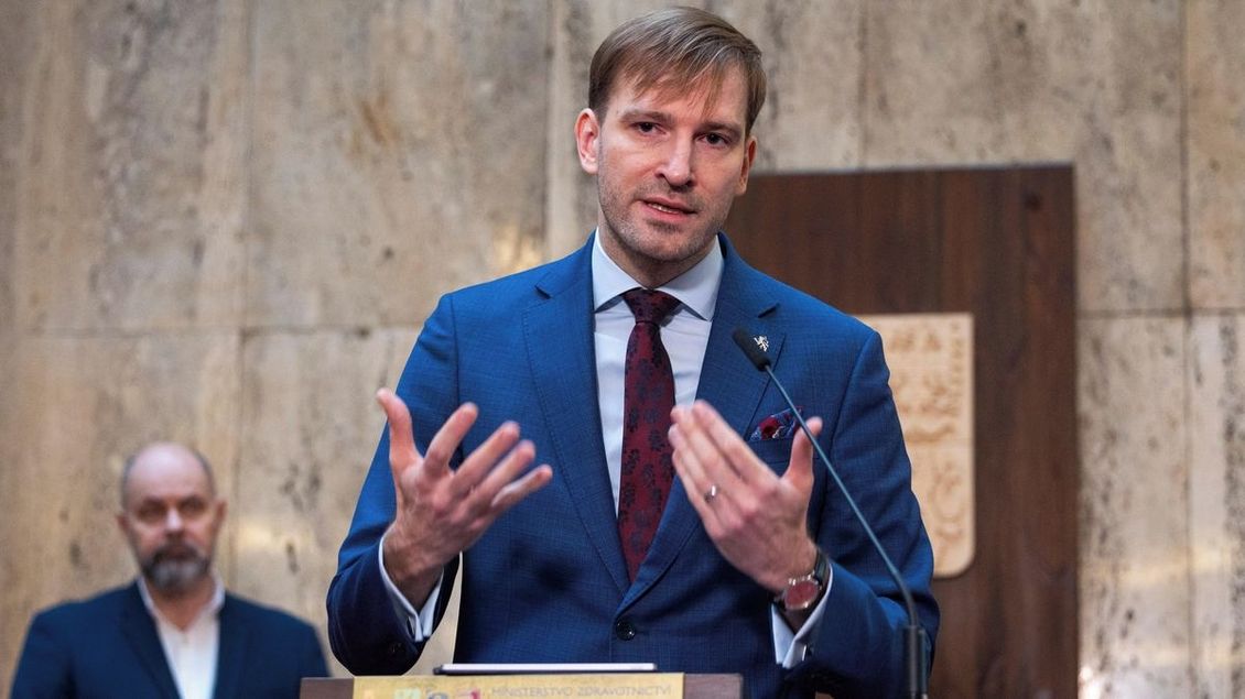 Kauza defibrilátory: Stačilo číst noviny, pane ministře - Seznam Zprávy