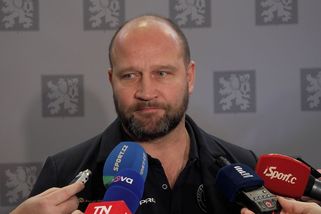 Šlégr: Zvedli jsme se ze země a odjíždíme se vztyčenou hlavou. Hodnocení ale pozitivní nebude - Sport.cz