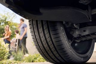 Velký test letních pneumatik 225/50 R17 přinesl dost kontroverzní výsledky. Vybírat musíte pečlivě! - Garáž.cz