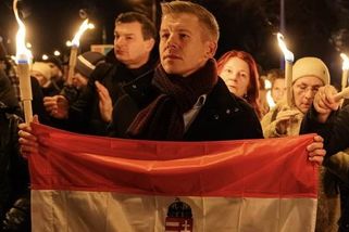 Lídr maďarské opozice avizuje, že pokud ve volbách zvítězí, otevře otázku Benešových dekretů - Novinky