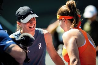 Šwiateková vysekla poklonu Muchové, přirovnala ji k Federerovi - Sport.cz