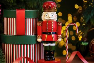 Louskáček je postavičkou, která má na Vánoce symbolicky strážit interiér - Novinky