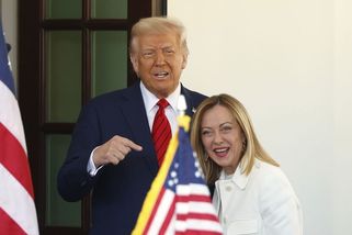 Jsem z ní v šoku. Trump a Meloniová se do sebe pustili - Novinky