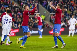 Norsko - Česko 1:2, Hašek slaví vydřené vítězství, rozhodla Barákova paráda - Sport.cz