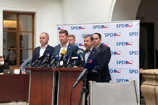 Pandemický zákon poslanci neprojednají, kvůli vetu SPD - Seznam Zprávy