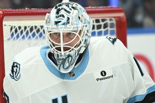 NHL | Don Carlos zvedal diváky ze sedaček. Workoholik Vejmelka protáhl Utah až do play off - Sport.cz