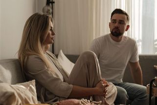 Odejít ze vztahu s manipulátorem není snadné. Často s nimi zůstávají i velmi chytré a úspěšné ženy - Novinky