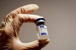 Arenberger: Rusko nám nabídlo 300 tisíc dávek Sputniku ke koupi hned - Novinky