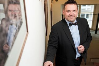 Martin Baxa: Snaha podřídit kontrole veřejnoprávní média je typická pro strany populistické a extremistické - Novinky