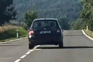Zmatený senior na Bruntálsku šílenou jízdou ohrožoval všechny. Zastavili ho až po 15 kilometrech - Novinky