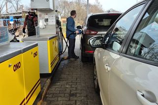 Vláda zvýšila strop na ceny pohonných hmot - Novinky