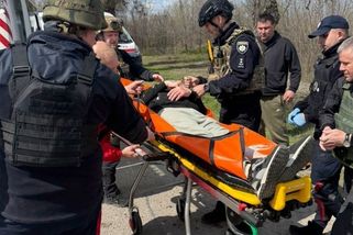 „Odporný teroristický útok za bílého dne.“ Rusové udeřili na Dnipro, pět mrtvých a 25 zraněných - Novinky