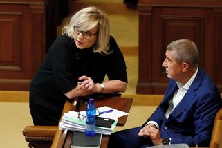 Otočka. Daň firmám snížíme, hlásá Babiš navzdory Schillerové - Novinky