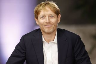 Matematik, betonový král a „obyčejný muž“. Komu nevyšel sen o Hradu - Seznam Zprávy