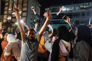 ON-LINE: Izrael útočí na Libanon i po začátku příměří, Hizballáh odpověděl bombardováním - Novinky