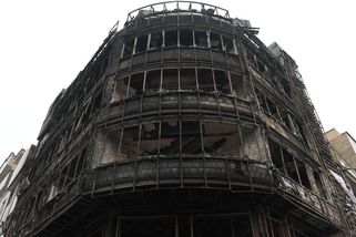 Íránským bankám hrozí bankrot, země je na pokraji zhroucení - Novinky