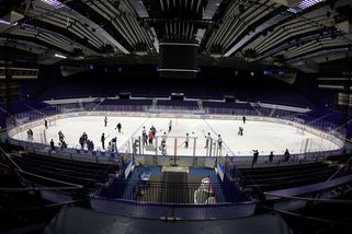 Extraligové kluby se nevzdávají. Žádají revizi rozhodnutí o zavedení nové věkové kategorie - Sport.cz