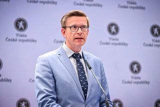 Šibeniční lhůta a tisíc stran změn. Nereálné, zlobí se Kupka