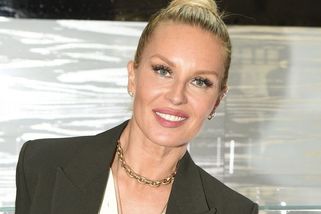 Cítí se zmačkaná jako kus papíru. Simona Krainová je po operaci. Z nemocničního lůžka poslala pozdrav - Super.cz