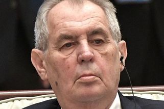 Rajchl u Zemana a fotografie vysílající hodně špatný signál - Médium.cz