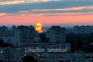 Lidé pokojně spali. Rusové zaútočili na dům v Charkově schválně, ukazuje video - Novinky