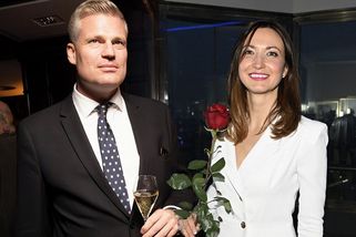 Děkuji za nejkrásnější model. Ex Slováčka Gelemová namalovala portrét Filipa Turka. Pak přišla smršť hejtů - Super.cz