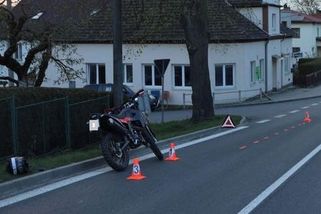 Sedm motorkářů za den. Záchranáři a policisté v Plzeňském kraji měli v sobotu plné ruce práce - Novinky