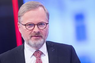Petr Fiala válcuje Babiše nebo Schillerovou: Na Instagramu prošel proměnou a čísla rostou!