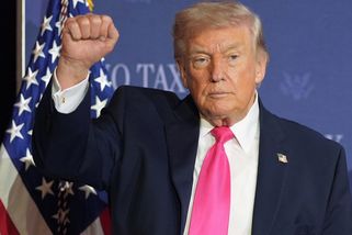 Trumpovo opakované urážení Íránu je taktika. Myslí si, že ho tím donutí k jednání - Novinky