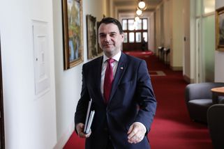 Macinka navštíví Saúdskou Arábii. Vláda má podle B...