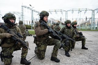 Schillerová chce prodloužit možnost zvýšit obranné výdaje do roku 2036 - Seznam Zprávy