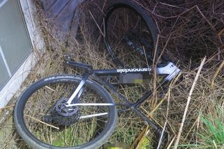 Pět promile. Muž na Hodonínsku se na elektrokole dlouho neudržel - Novinky