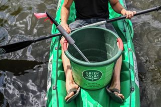 Turisté budou v Berlíně uklízet odpadky, napadlo tamější radnici - Novinky