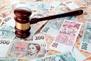 Děčínští soudci rebelovali kvůli stravenkám. Když nehlásíte docházku, nemáte na ně nárok, potvrdil nyní Nejvyšší soud