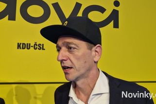 Grolichova lidovecká revoluce: Stopka vládním plánům s médii a jasný kurz k euru - Novinky