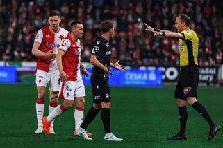 Totální zkrat Bořila! Přepískl to kapitán Slavie? - Médium.cz