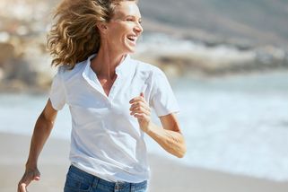 Jak se dožít stovky? Jednoduché návyky, které prokazatelně prodlužují život - Proženy.cz