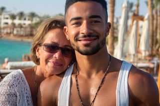 Zpověď Češek z Egypta: Některé zde našly levný ráj, jiné v náruči mladších mužů přišly o všechno - Médium.cz